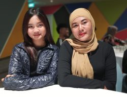Dari youtube ke panggung nyata: Thlita ayudya curi perhatian di sweet seventeen Aurelia renata