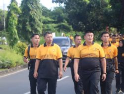 Wakapolda Bengkulu pimpin kegiatan olahraga pagi jalan santai bersama PJU dan anggota Polda Bengkulu