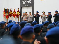 Jenderal Sigit beri dukungan moril untuk anggota brimob Polda Metro Jaya