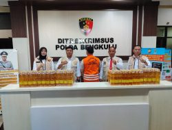 Polda tangkap produsen minyak goreng sawit kurang takaran
