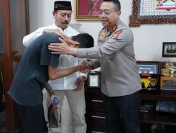 Aksi di depan Mapolda DIY telah kondusif, 3 mahasiswa yang diamankan diserahkan ke pihak rektorat
